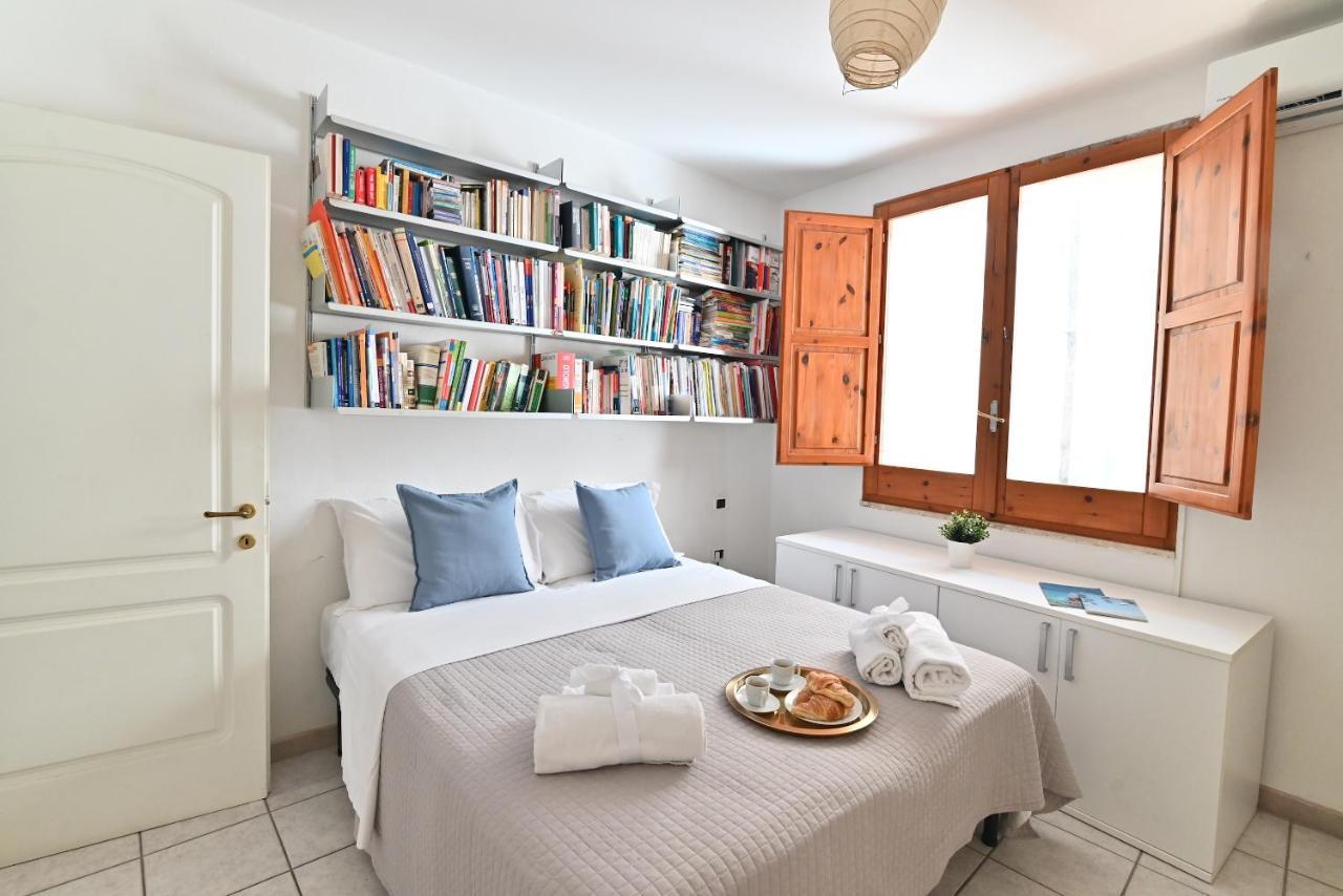 Izzhome Full Center Terrace Cagliari Bagian luar foto