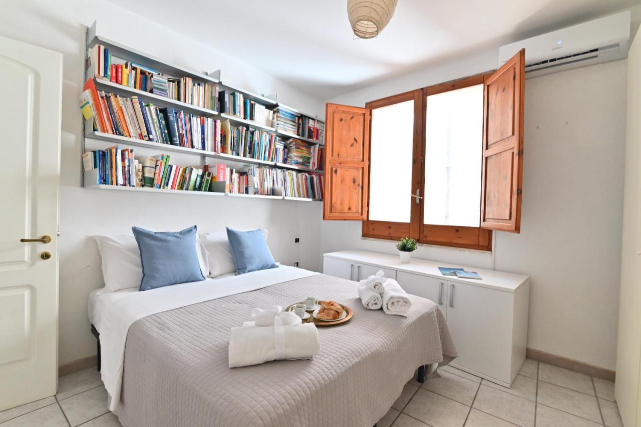 Izzhome Full Center Terrace Cagliari Bagian luar foto